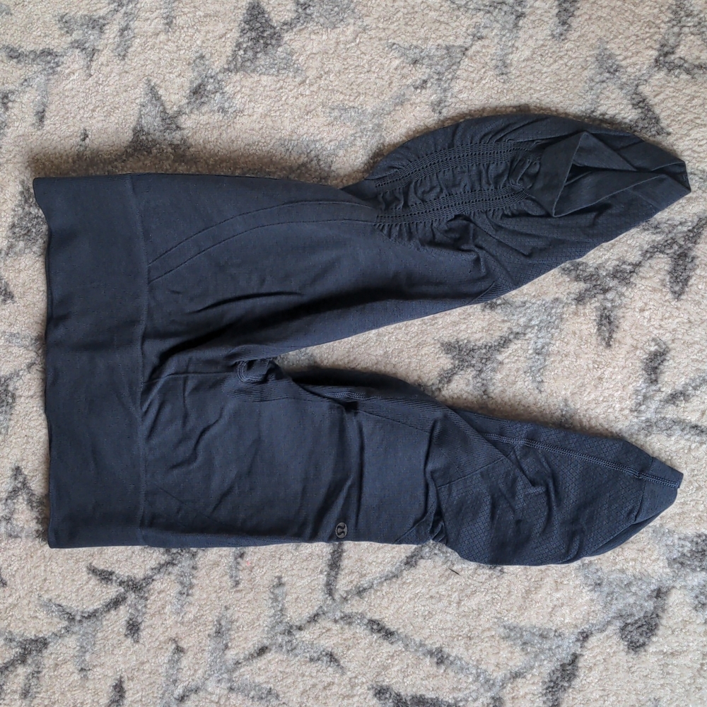Lululemon cropped leggings